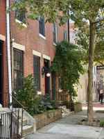 featured image of 624 Catharine St