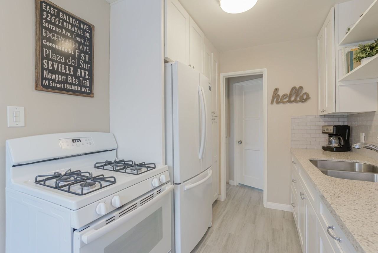 1633 E Balboa Blvd - Photo 5 of 5