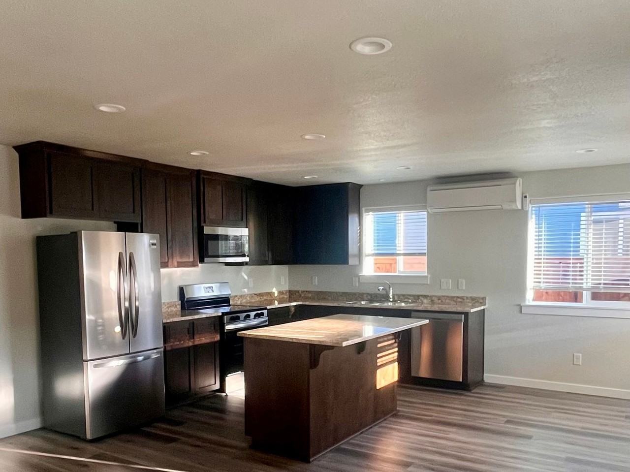 4726 Gebhard Rd - Photo 3 of 21