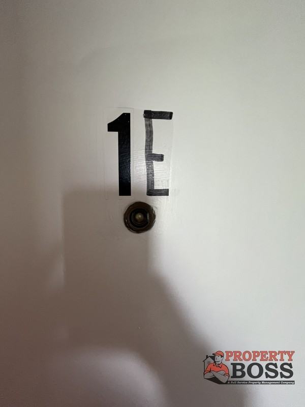 816 Pennsylvania St #1E - Photo 3 of 12