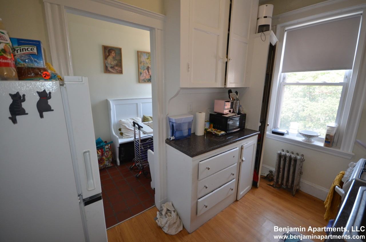 Chiswick Rd. & Commonwealth Ave #27 - Photo 6 of 19