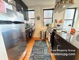 484 Commercial St #4 - Photo 1 of 1