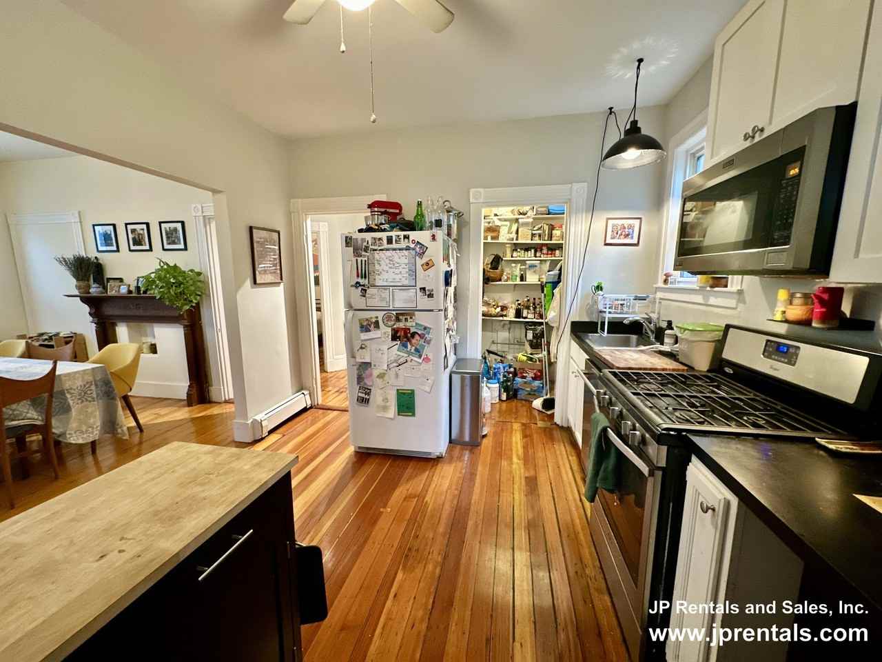 11 Sheridan St #2 - Photo 5 of 17