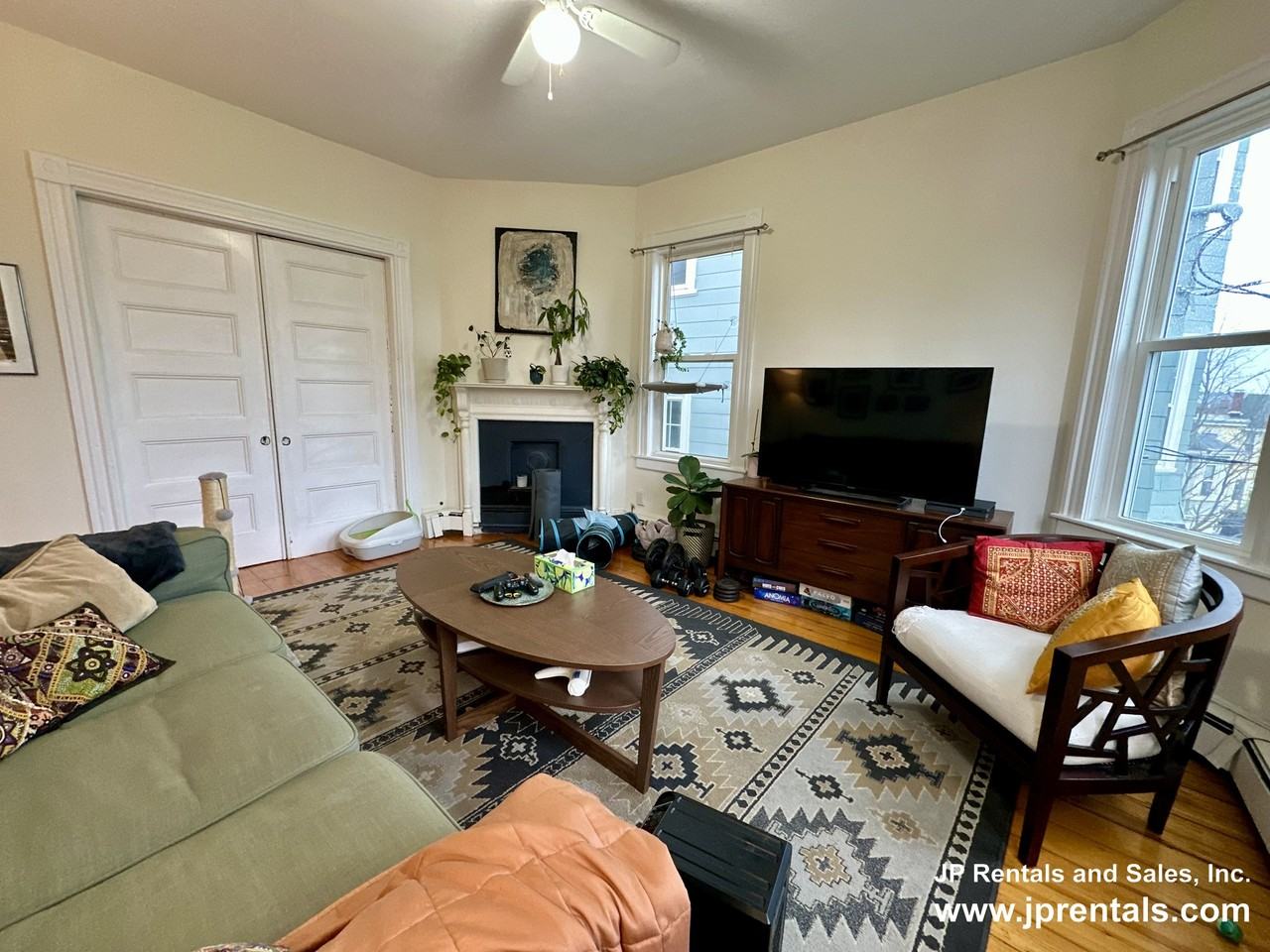 11 Sheridan St #2 - Photo 7 of 17