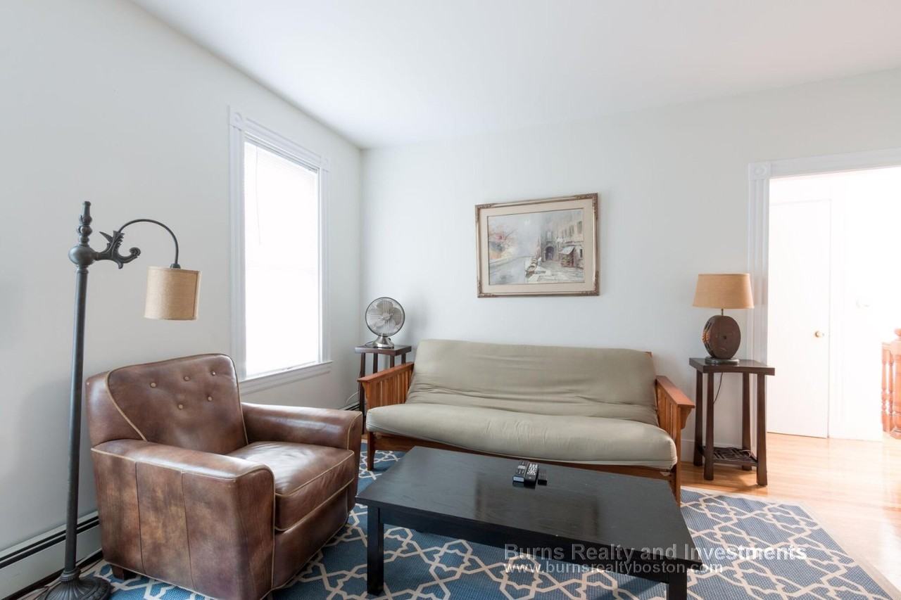 14 Linley Ter #2 - Photo 4 of 13