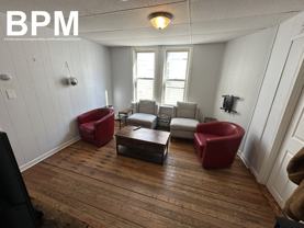 114 Everett St #3 - Photo 1 of 1