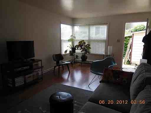 7317 Woodlawn Ave Ne #1 - Photo 3 of 11