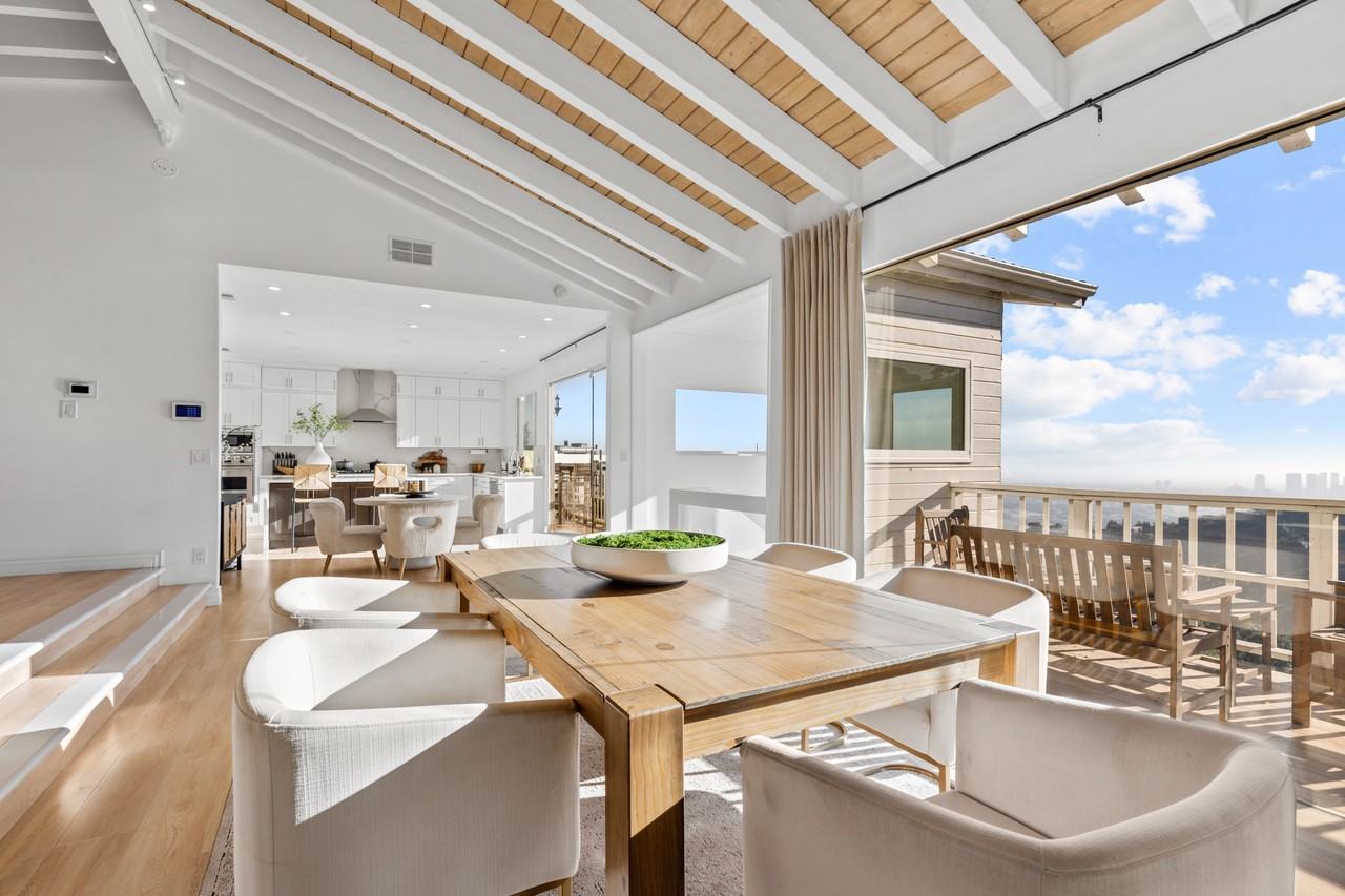 2019 Sunset Plaza Dr #NA - Photo 6 of 23