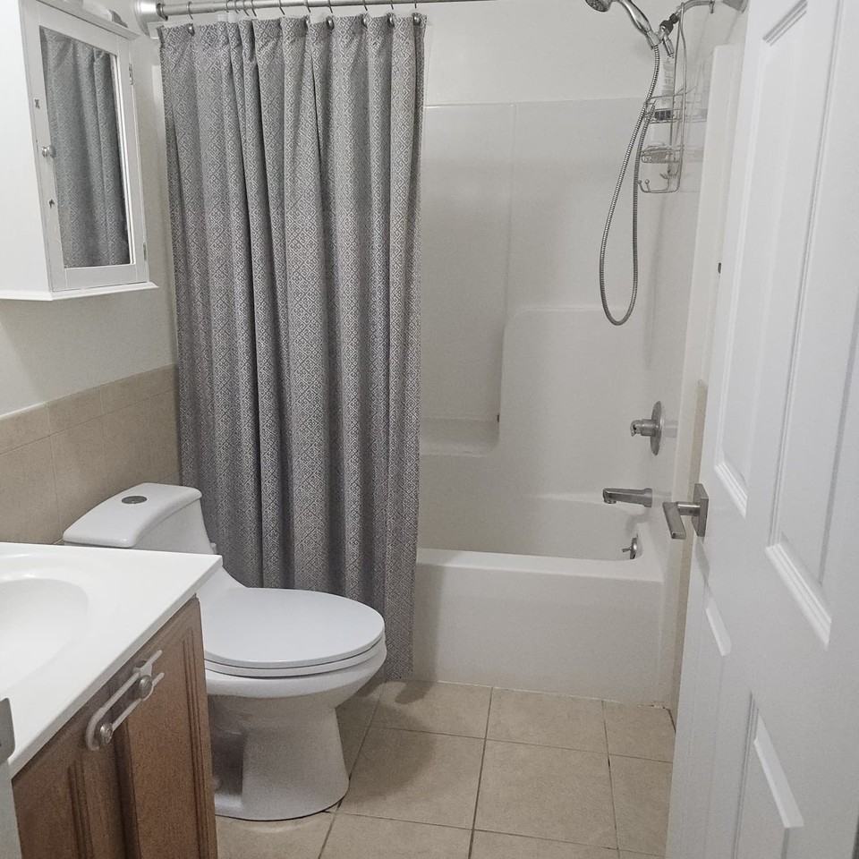 2659 Edgemont St #2659 - Photo 4 of 6