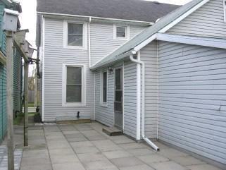 131 John St - Photo 2 of 10