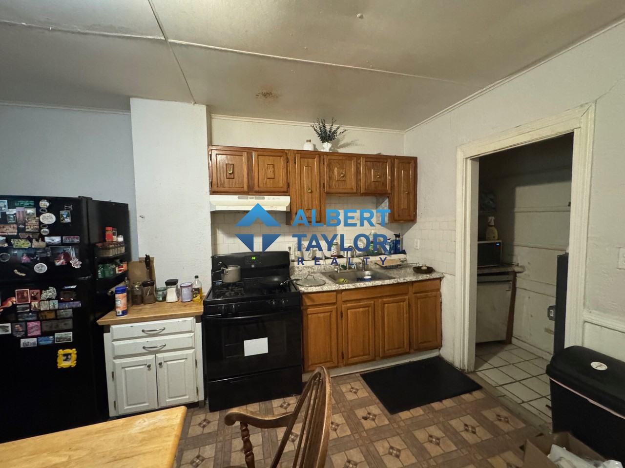 160 Centre St #2 - Photo 7 of 12