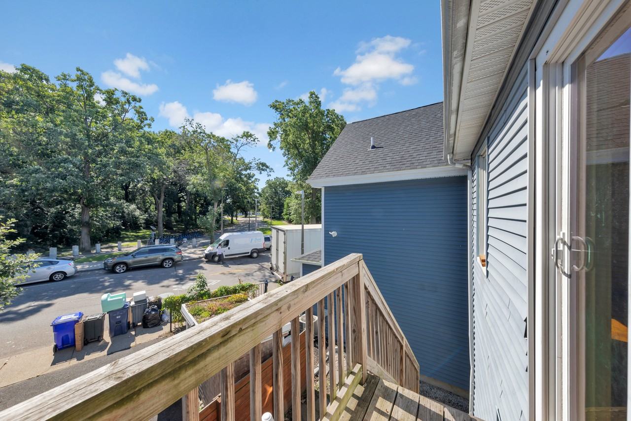 4 School St #2 - Photo 4 of 25