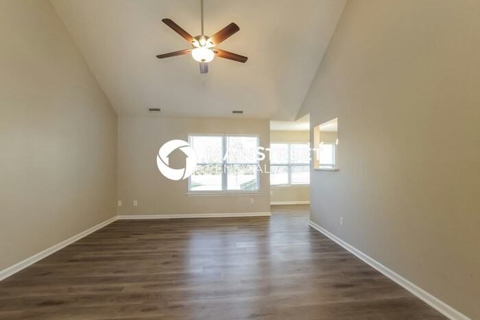 6005 Brick Landing Dr - Photo 5 of 16