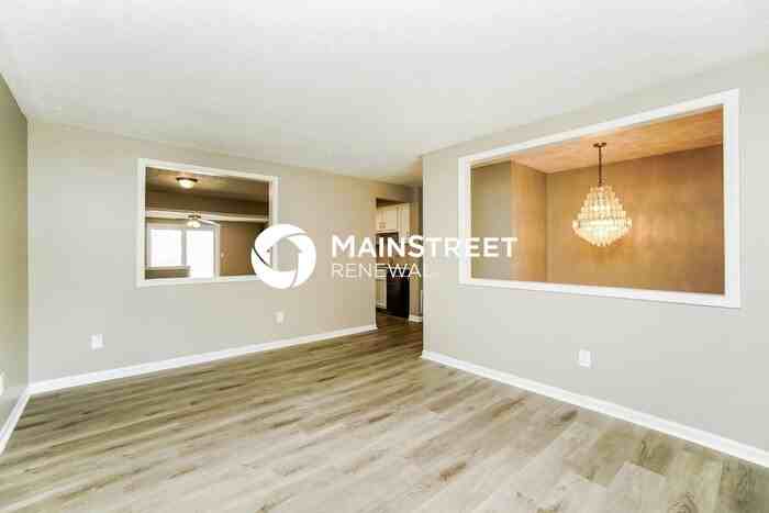 2168 Jade St - Photo 5 of 17