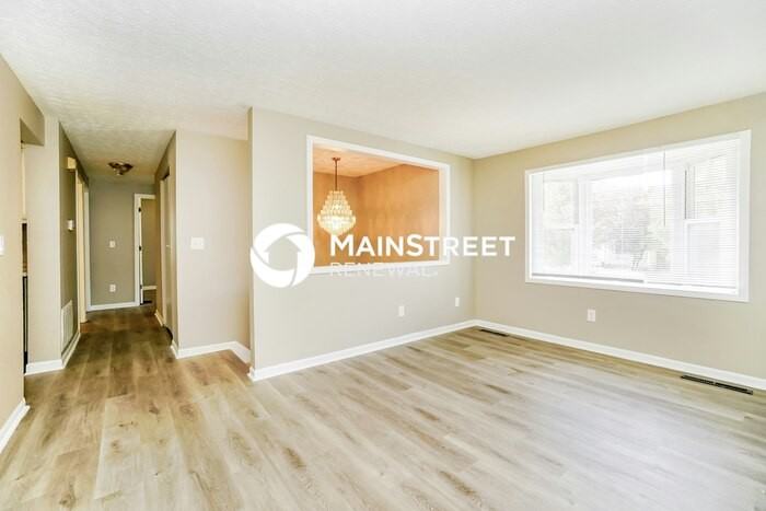 2168 Jade St - Photo 6 of 17