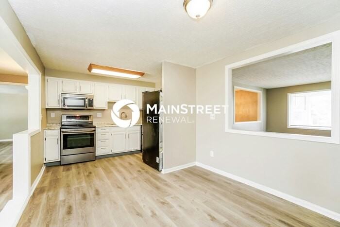 2168 Jade St - Photo 7 of 17