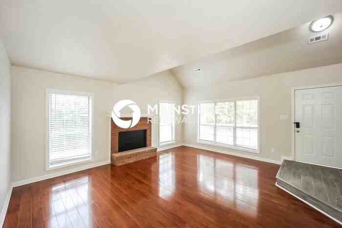 7773 Antebellum Ln - Photo 5 of 16