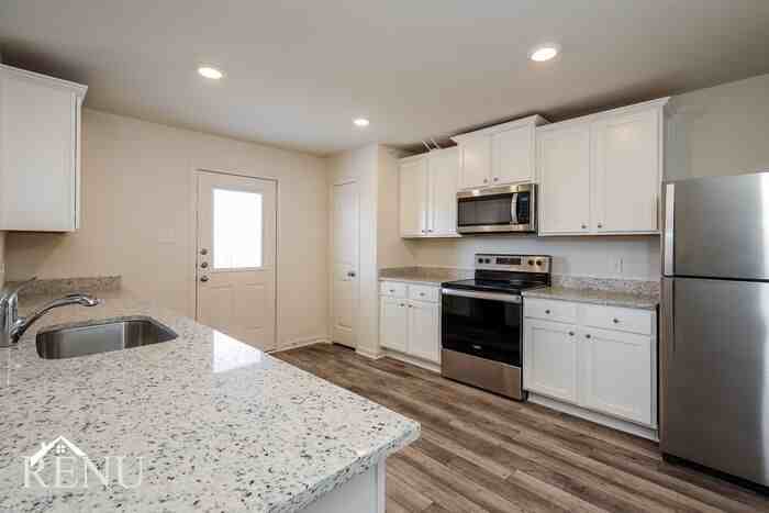 11026 Yonder Flts - Photo 4 of 25