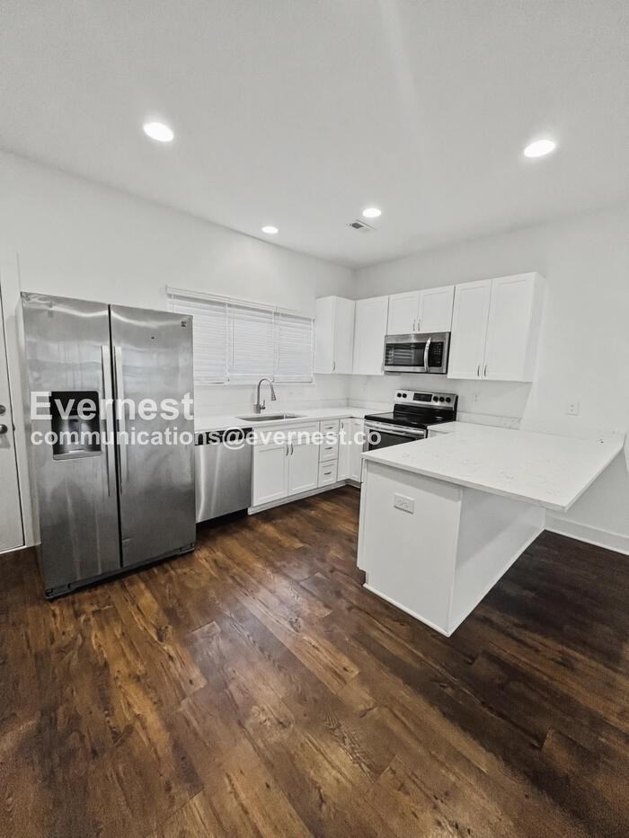 300 Stewarts Ferry Pike #21 - Photo 2 of 19