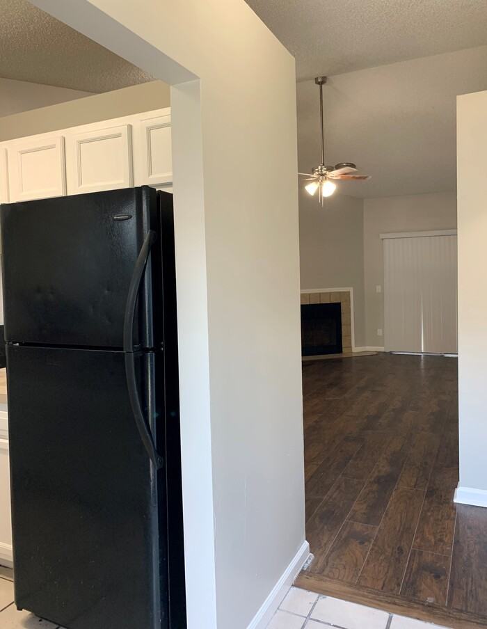 5132 Indian Lakes Ct #3 - Photo 2 of 17