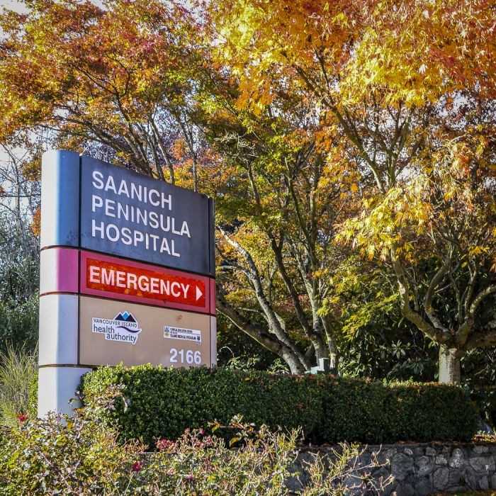 Solis Apartments - Photo 4 of 18