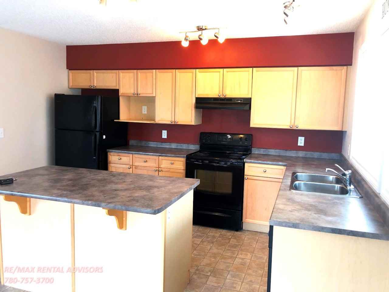 12050 17 Ave Sw - Photo 3 of 22