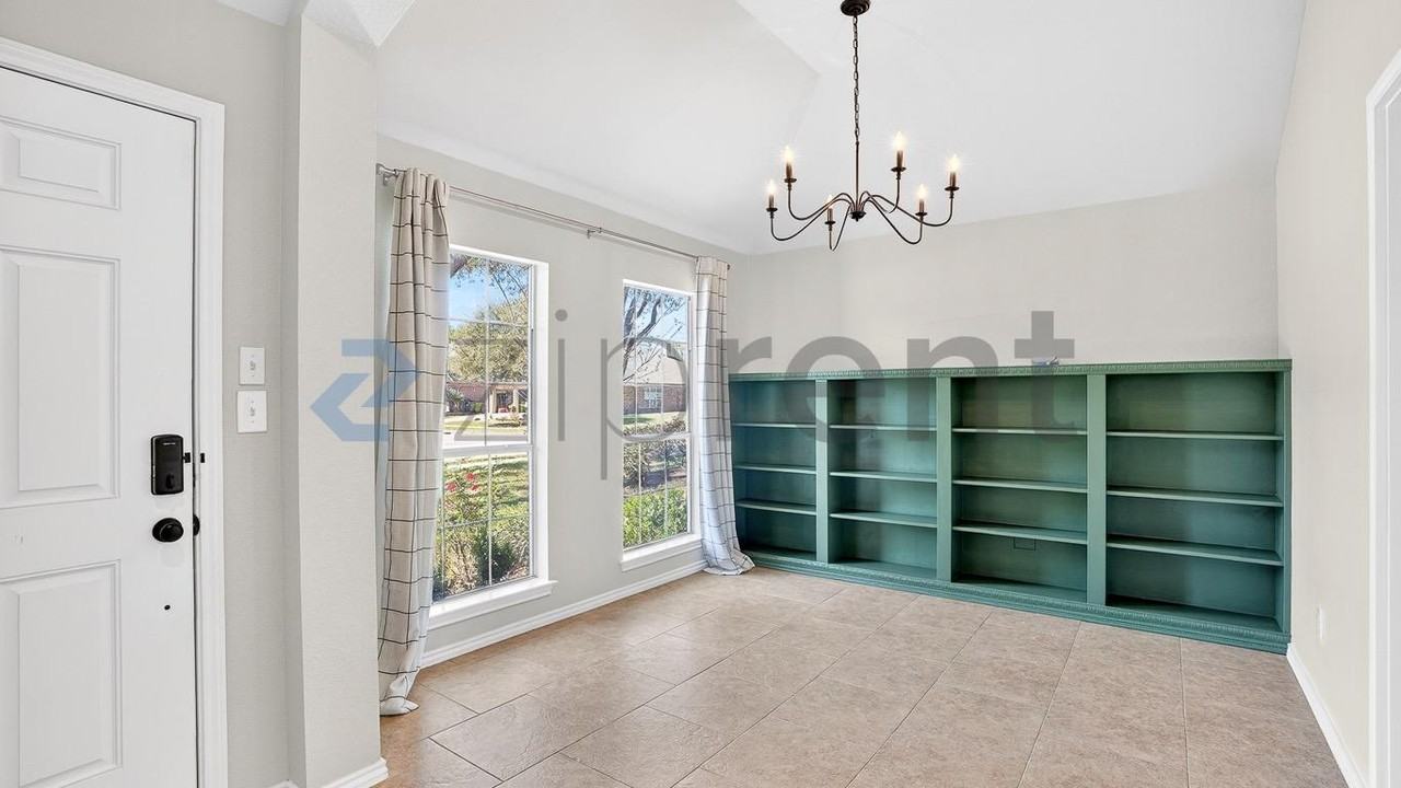 2607 Diamond River Dr - Photo 6 of 23