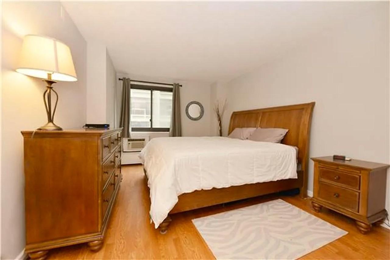 90 Gold St #7F - Photo 4 of 5