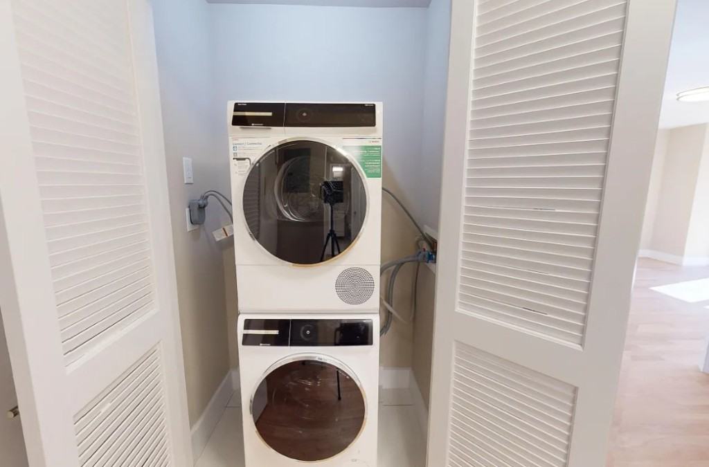 Greenwich St #11U - Photo 3 of 7