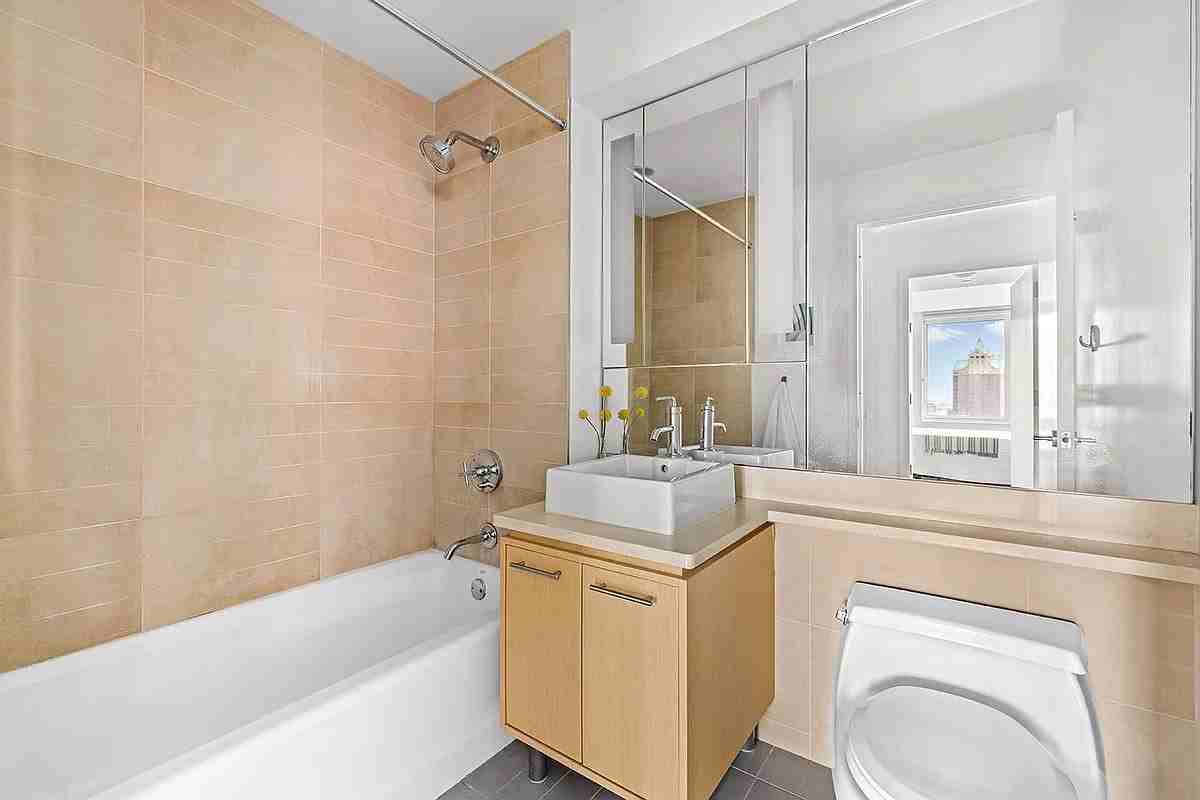 Gold St #17R - Photo 6 of 12