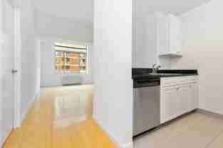 E 104th St #305 - Photo 1 of 1