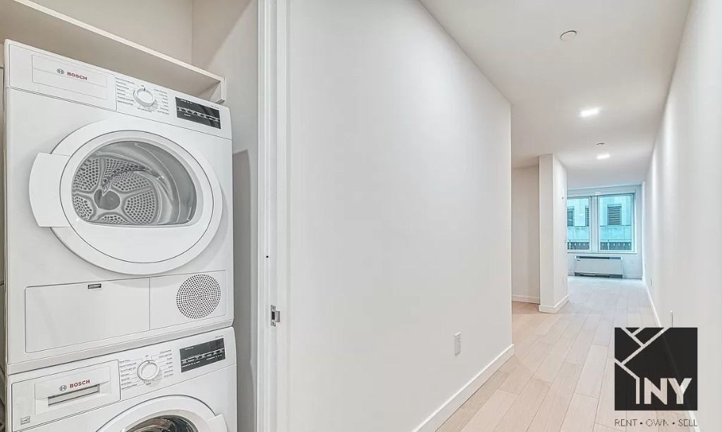 Broad St #1621 - Photo 4 of 12