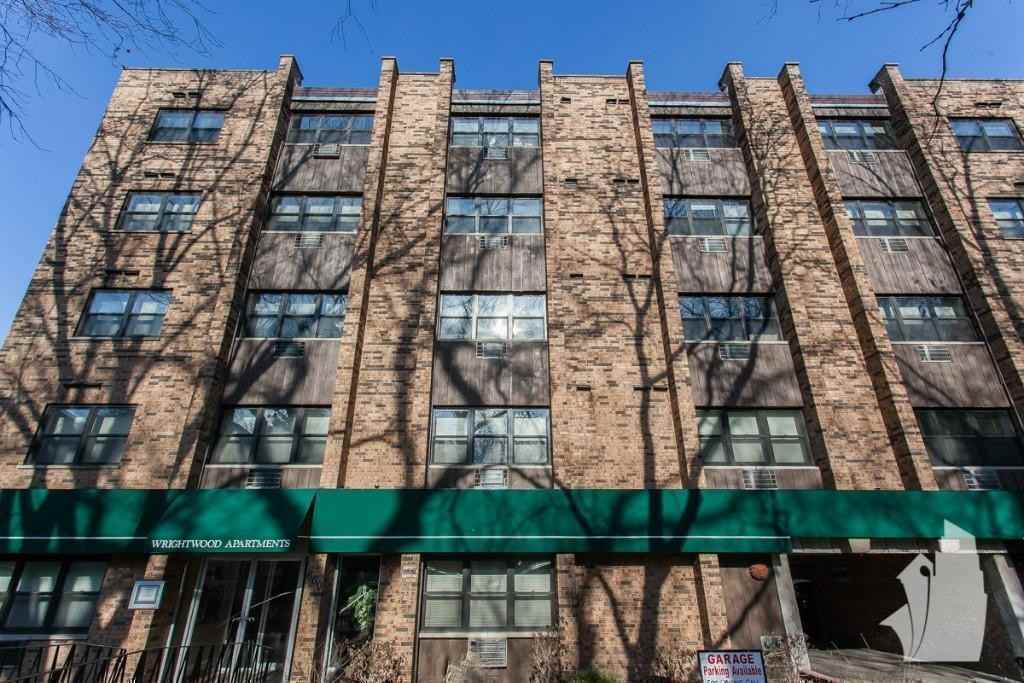 660 W Wrightwood Ave #217 - Photo 5 of 9