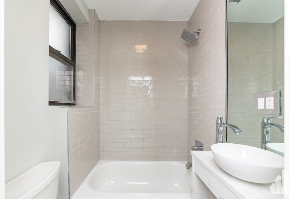 505 W Belmont Ave #6O - Photo 7 of 12