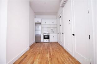 37 Linden St #2F - Photo 1 of 1