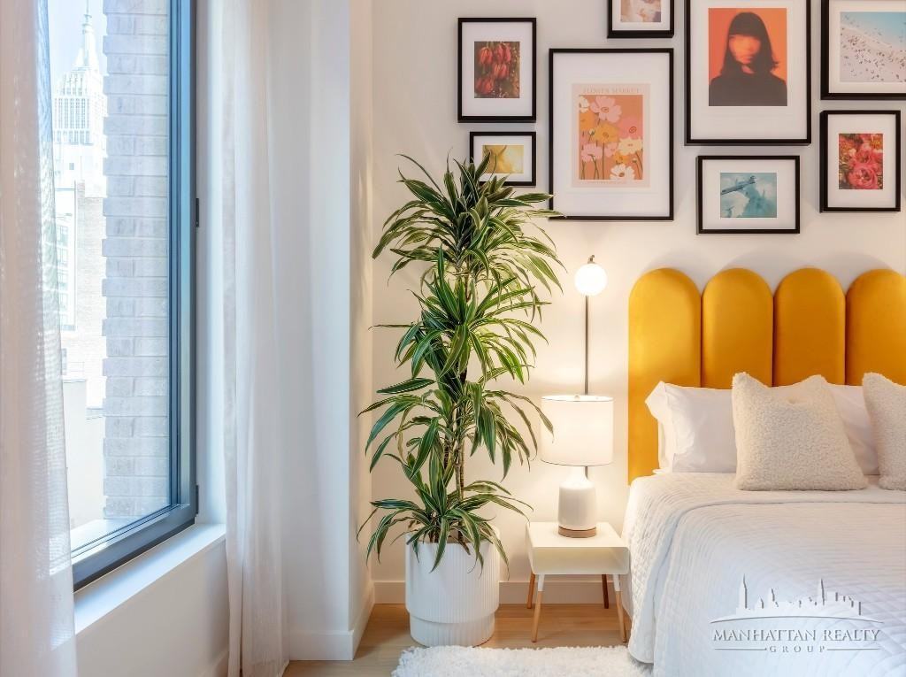 W 28th St #8A - Photo 3 of 13