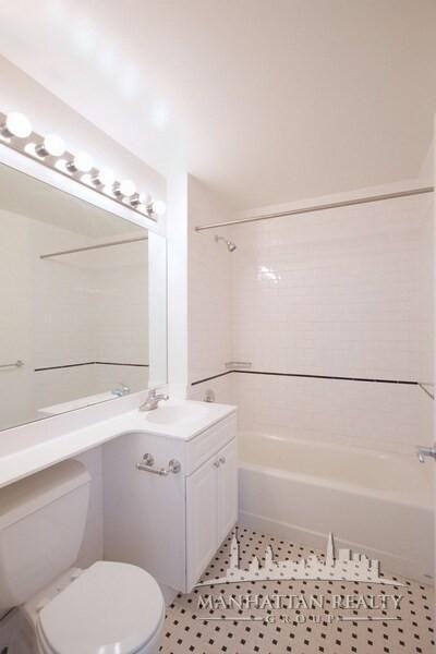 1st Ave #523 - Photo 2 of 3