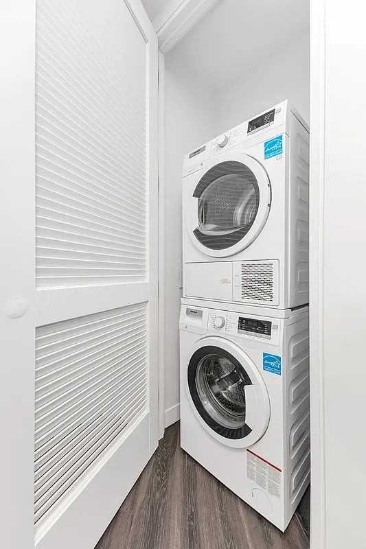 250 E Houston St #7D - Photo 7 of 17