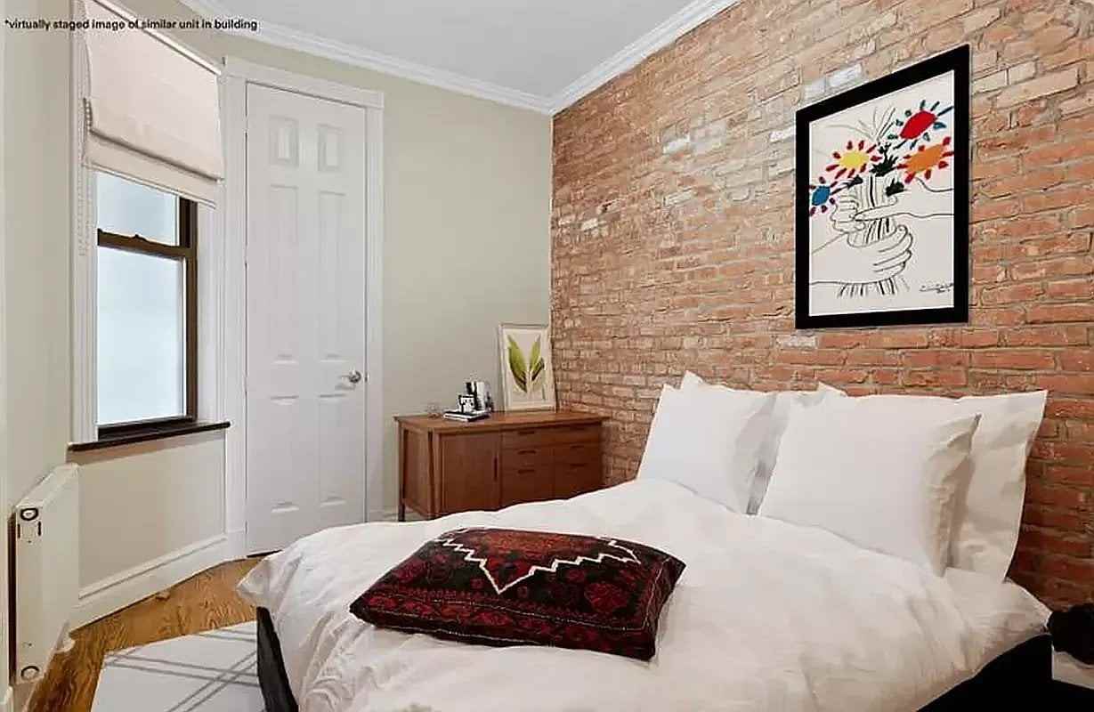 410 E 13th St #3E - Photo 2 of 7