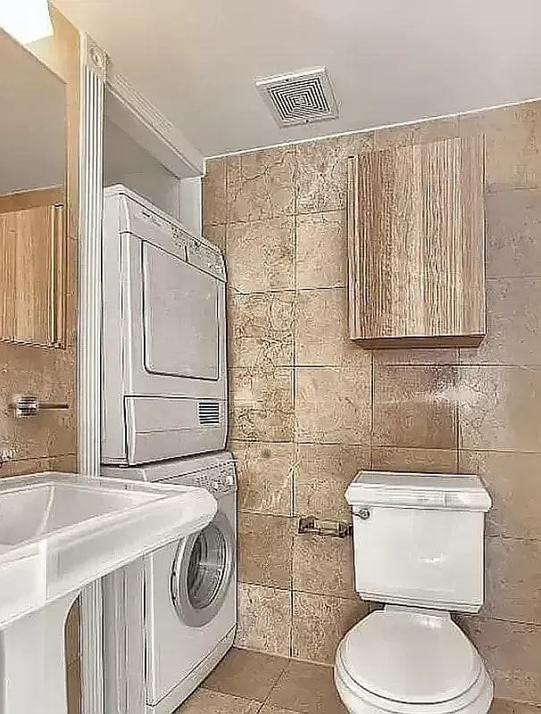 410 E 13th St #3E - Photo 6 of 7