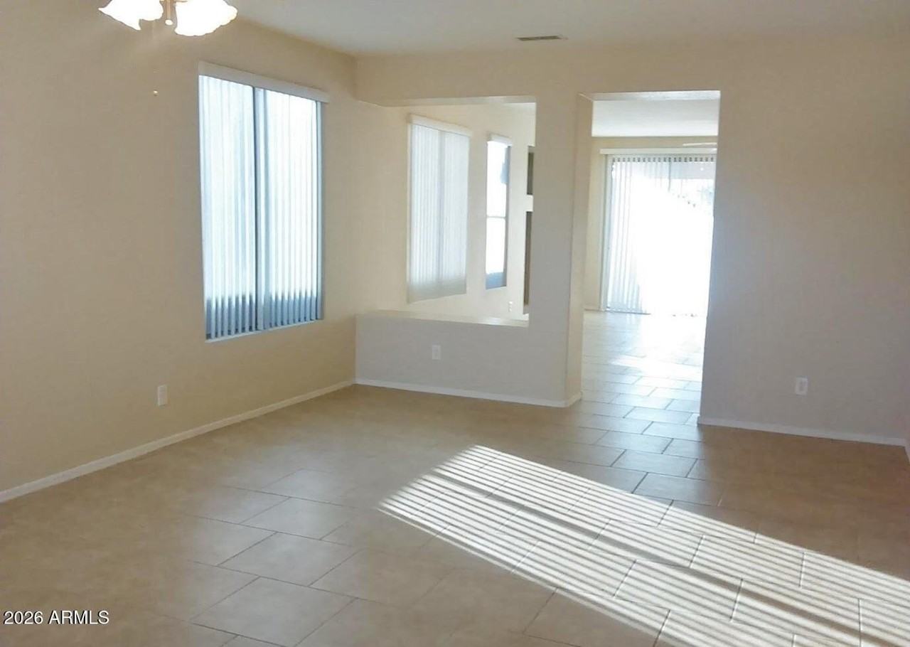 6597 W Lawrence Ln - Photo 2 of 9