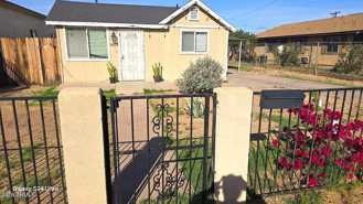 1428 S 10th Ave - Photo 1 of 1