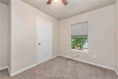 305 Ehlinger Dr Apt C - Photo 7 of 11