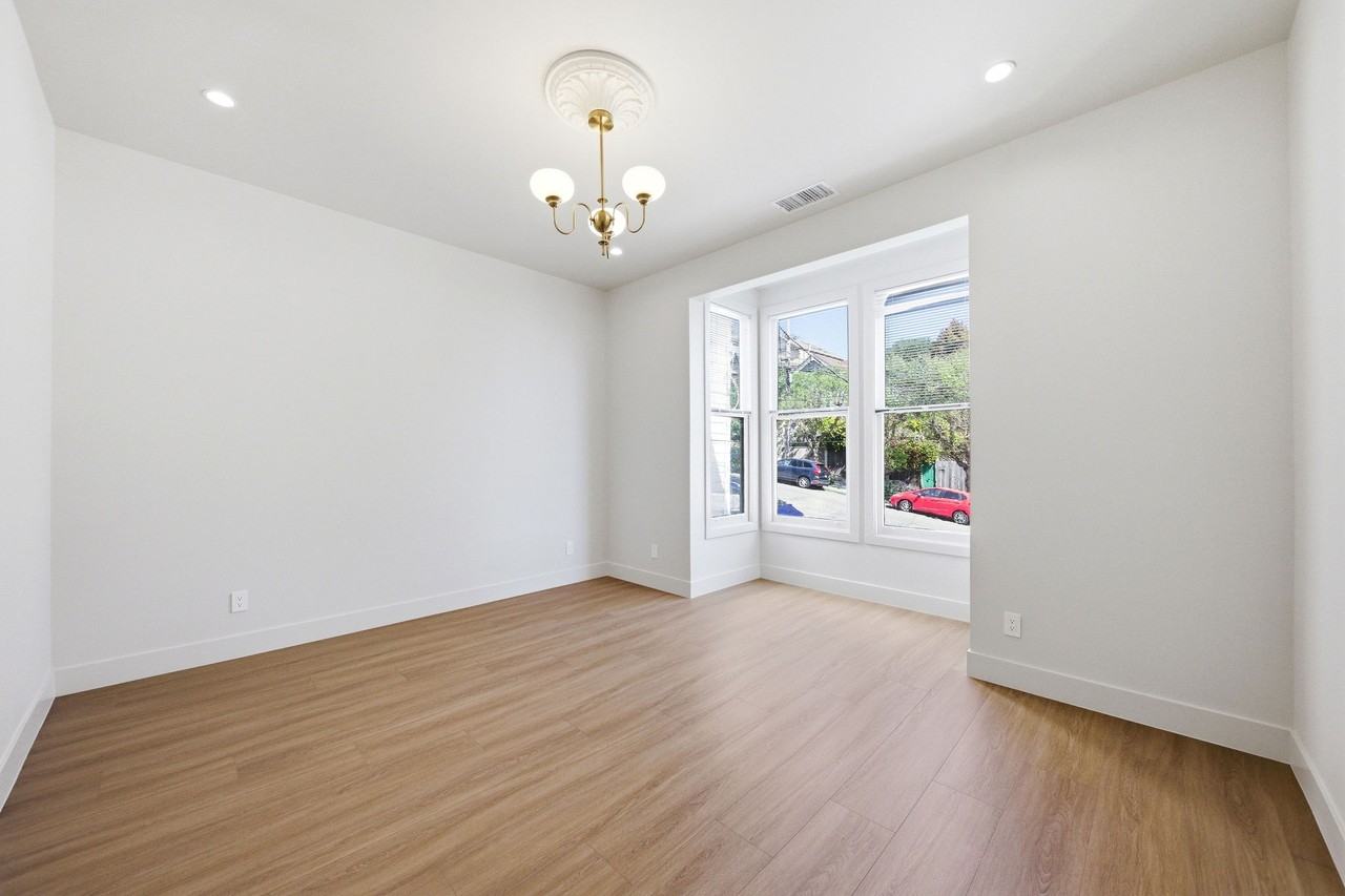 996 Noe St #1 - Photo 2 of 35