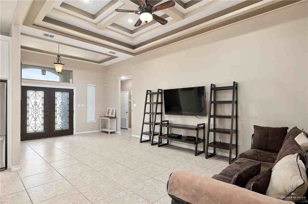 3409 Toucan Ave - Photo 4 of 17