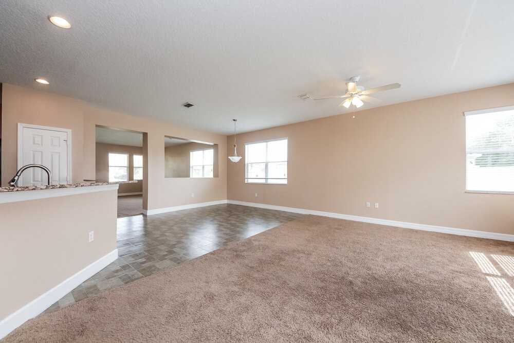 2057 Bearing Ln - Photo 4 of 15