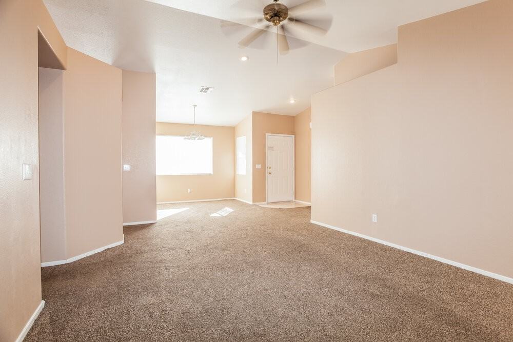 7260 Golden Star Ave - Photo 4 of 15