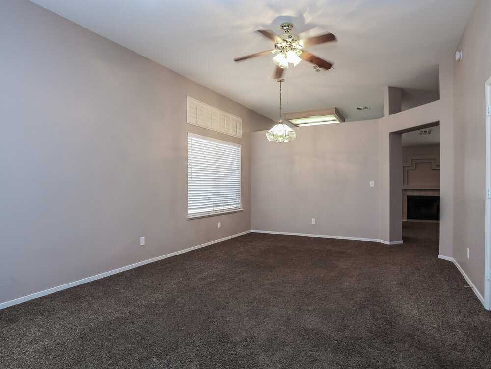 265 Prairie Rose St - Photo 3 of 19