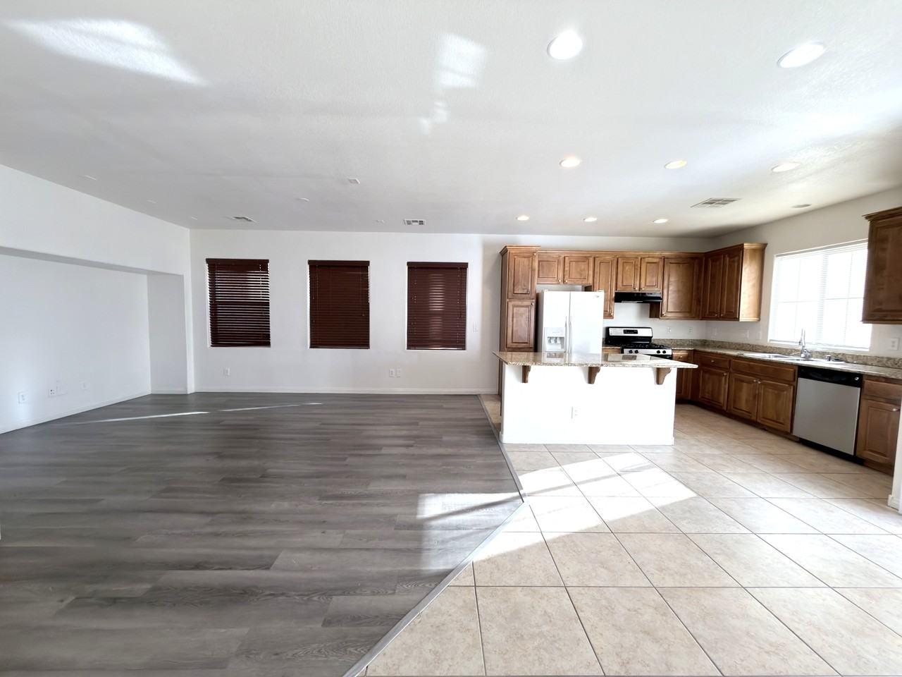 4742 Cortina Rancho St #1 - Photo 6 of 14