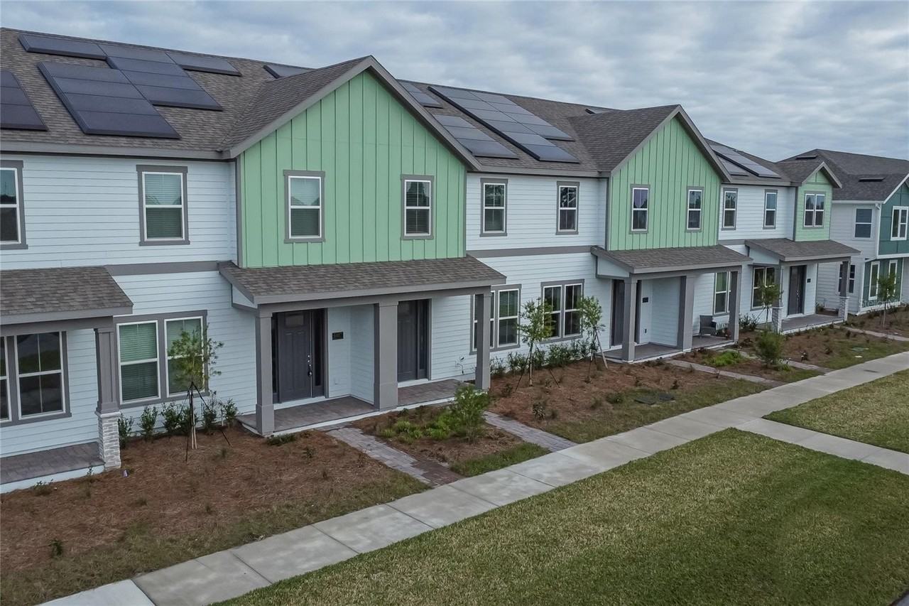 6487 Cyrils Dr - Photo 2 of 35